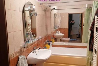 Casa si curte zona centrala - 2