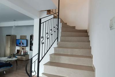 Casă cu 5 camere cu Teren 182 Mp în Gilău - 3