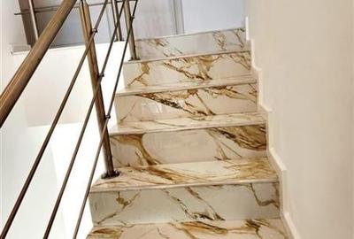 Vila P+E, 5 camere,3 bai,teren 418 mp,finisaje top, intabulata, toate utilitatil - 32