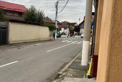 Casă cu 4 camere în Central - 3
