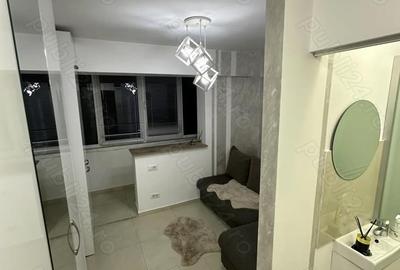 Garsonieră decomandată în Central - 5
