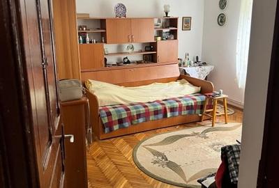 Vanzare Casa Govora | centrala termica | 366mp curte libera - 9