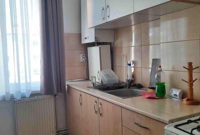 Apartament cu 2 camere decomandate, etaj 3 , Terezian