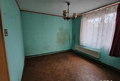 Vand apartament cu 2 camere strada Brandusei - 1