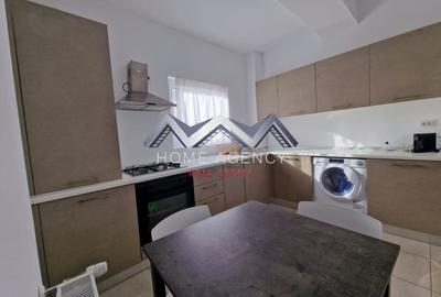 Apartament cu 3 camere decomandat, mobilat în Central
