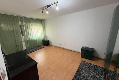 Apartament cu 3 camere circular, mobilat în Central - 12