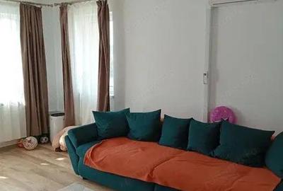 Apartament 3 camere, decomandate, zona Tractorul. - 1