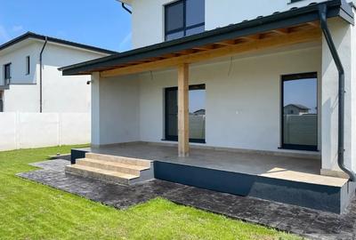 Casă cu 4 camere cu Teren 420 Mp în Vidra - 4