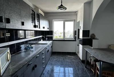 Apartament cu 3 camere de vanzare - 1