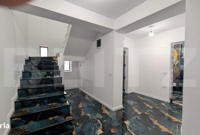 Casă cu 6 camere cu Teren 588 Mp în Priseaca - 3