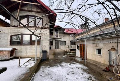 Casă cu 3 camere cu Teren 451 Mp în Central - 1