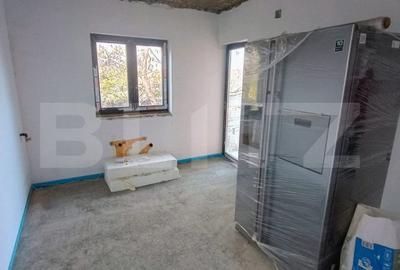 Casă cu 5 camere cu Teren 336 Mp în Blejoi - 12