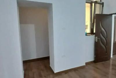 Apartament cu 3 camere decomandat în Central - 7