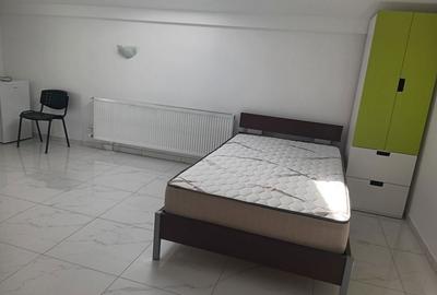 Garsonieră decomandată în Central - 6
