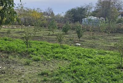 Casa de vanzare locul ideal pentru lini?te, natura ?i confort! - 2