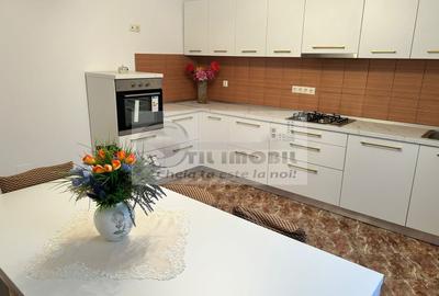 Casa /Vila de inchiriat Bucium - 850 euro - 3