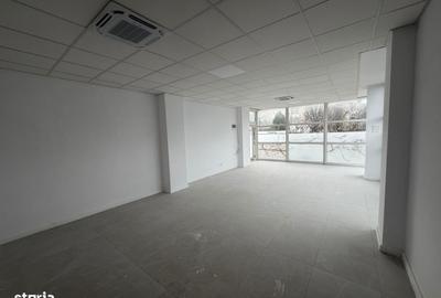 Spațiu comercial, de 52.5 mp, în Nufărul - 12