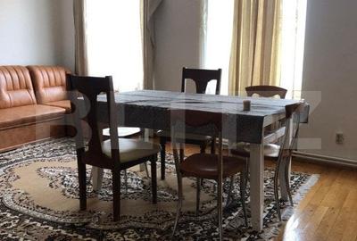 Casa de vanzare, cu 7 camere, 350 mp u & 2850 mp teren - 2