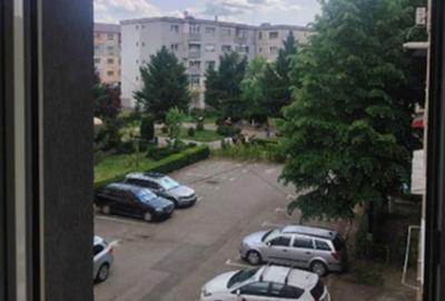 Apartament cu 4 camere decomandat în Central - 8
