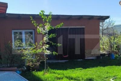 Casă cu 7 camere cu Teren 375 Mp în Central - 9