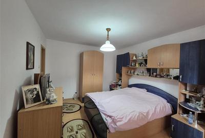 Casa 4 camere + spatiu comercial 55 mp, zona centrala Casa 4 camere + spatiu comercial 55 mp, zona centrala - 3