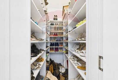 Casă cu 5 camere cu Teren 220 Mp în Central - 9