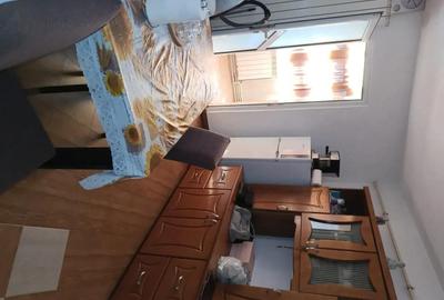 Apartament cu 2 camere decomandat în Rovinari - 3