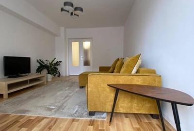 De Vanzare! Apartament cu 2 camere pe Bd. Unirii