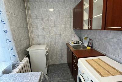 Garsonieră decomandată în Gorjului - 5