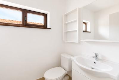 Duplex cu 12 camere cu Canalizare în Moșnița Veche - 14
