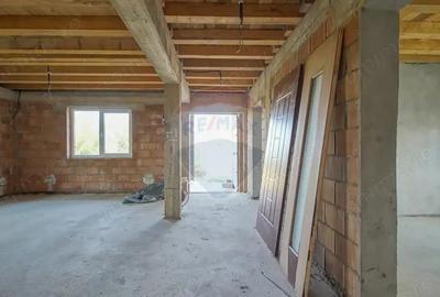 Casă cu Teren 500 Mp în Hărman - 12