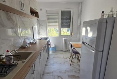 Theodor Pallady, chiar la metrou 1 Decembrie 1918, stradal - 1