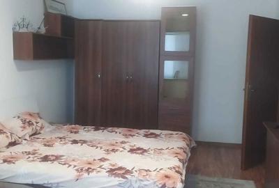 Apartament cu 3 camere decomandat în Exterior Sud - 2