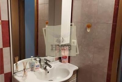 Apartament  3 camere cu loc de parcare in zona Valea Aurie - 10