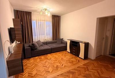 Apartament cu 3 camere decomandat în Nord - 2