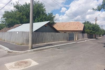 De vinzare casa in Vinju-Mare - 2