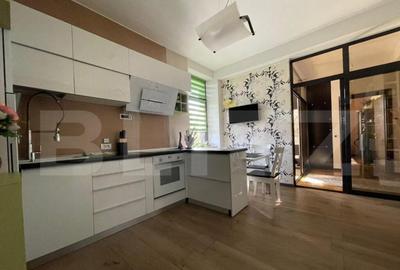 Casă cu 4 camere cu Teren 720 Mp în Central - 8