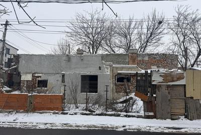 Casă cu 3 camere cu Teren 160 Mp în Central - 3