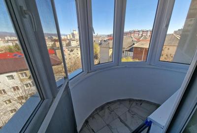 Vanzare apartament cu 2 camere, 48 mp, zona Garii, semidecom - 12