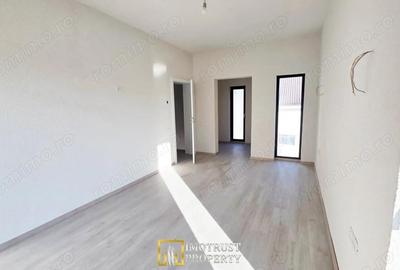 Casă cu Teren 300 Mp în Tisa - 4