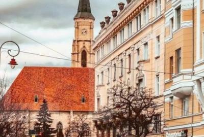 Apartament cu 3 camere semidecomandat în Central - 5