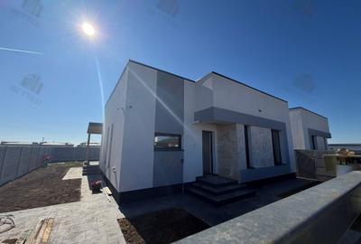 Casă individuală cu 3 camere cu Teren 371 Mp în Berceni