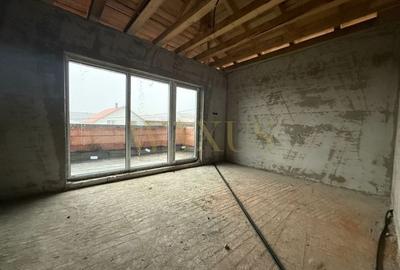 Casă individuală cu 3 camere cu Canalizare în Chinteni - 5