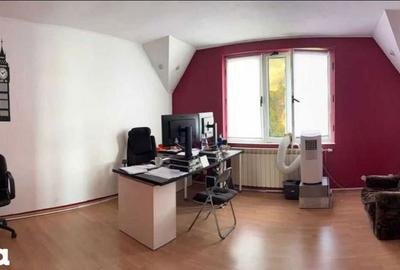 Casă cu 6 camere cu Teren 720 Mp în Libertății - 3