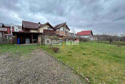 Casă cu 7 camere cu Teren 2760 Mp în Central - 5