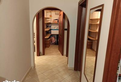 Apartament cu 2 camere în Nicolina