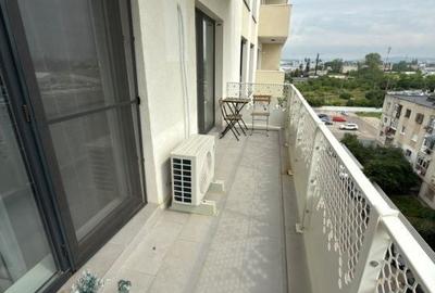 Apartament cu 2 camere decomandat în Xenia - 2