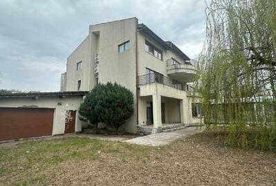 PIPERA - Iancu Nicoale, Vila S+P+E+M cu piscina + Teren 1.671 mp