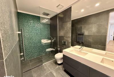 Apartament cu 4 camere în Central - 1