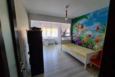 Casă cu 5 camere cu Teren 4500 Mp în Bătești - 6